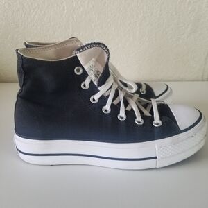 Converse | Canvas Platform Chuck Taylor